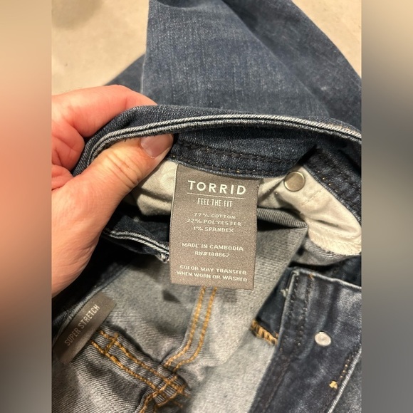 Torrid Luxe Slim Boot Jeans Women’s 18 Super Stretch hemmed-SEE MEASUREMENTS - Picture 4 of 12